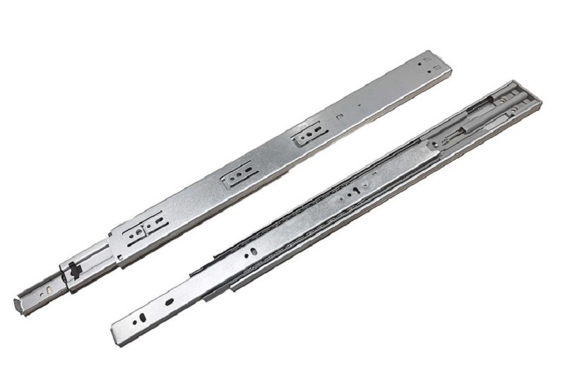 Ray trượt bi 3 tầng.